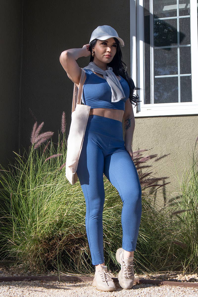 Ribbed Crop & Legging Set – Sleek Athleisure Set