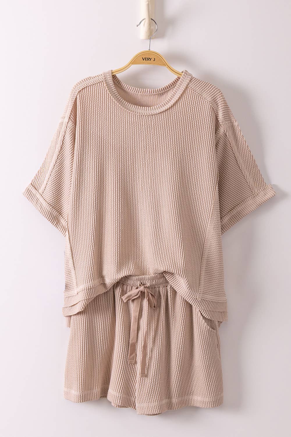 Ribbed Comfy Set – Oversized Lounge Top & Shorts